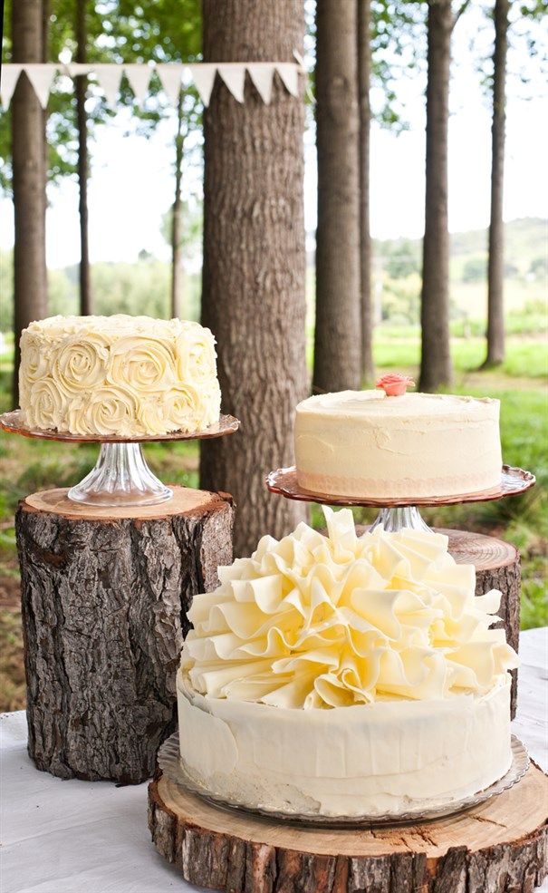 Deconstructed 3 layered wedding cake