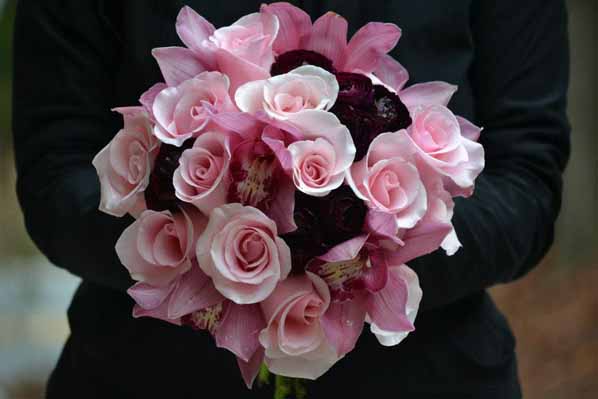 Pink and Burgundy bridal floral arrangements