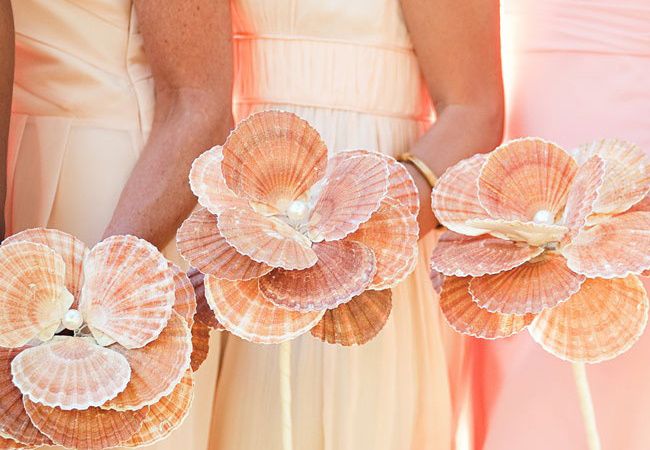 Wedding clam shell bouquet