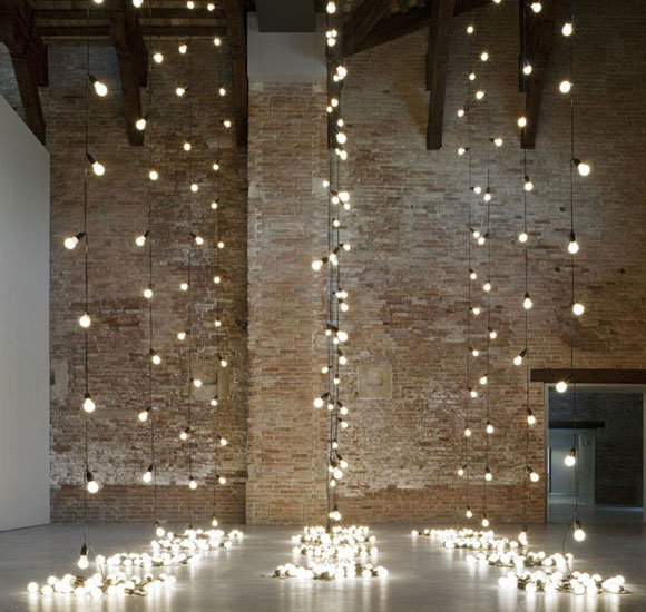 Cascades of lights for your wedding day