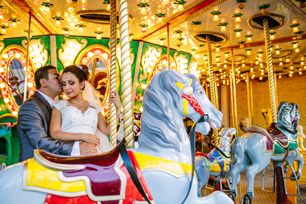 Wedding day seaworld carousel photography