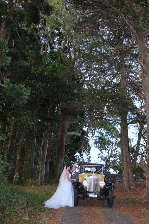Country roads and sweet vintage wedding cars