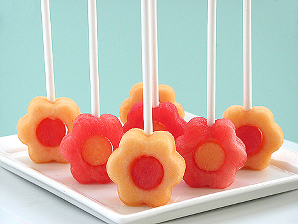 Bridal fruit pops