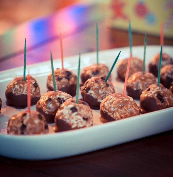 bite sized dessert wedding finger food