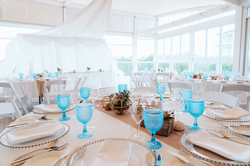 Gorgeous light and airy reception space at Salt.